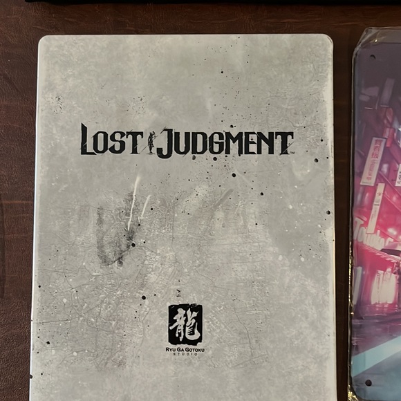 Video game collectible lot!! - Picture 7 of 10